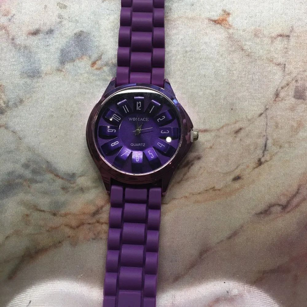 PURPLE RUBBERY Fun Watch! - Picture 14 of 14